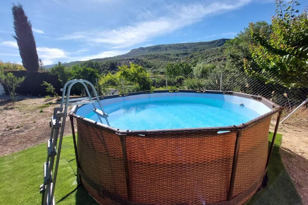 La Huerta Del Castillo Con Su Caz De Agua - Enjoy Life & Relax Castillo de Locubín Buitenkant foto